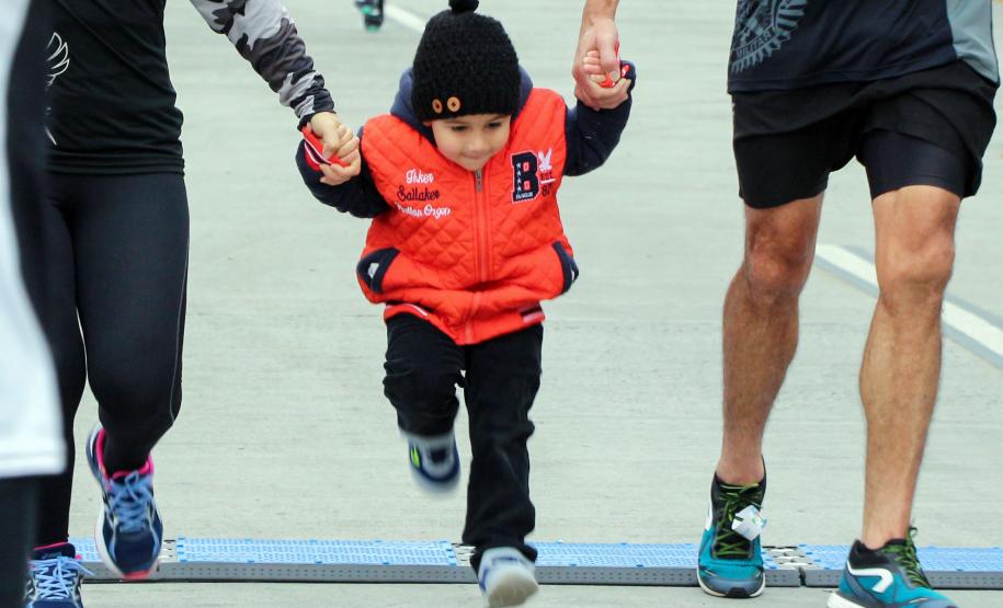 Prova Coronel Sarmento 2019 agita domingo de Dia dos Pais com mais de 4 mil inscritos em Curitiba