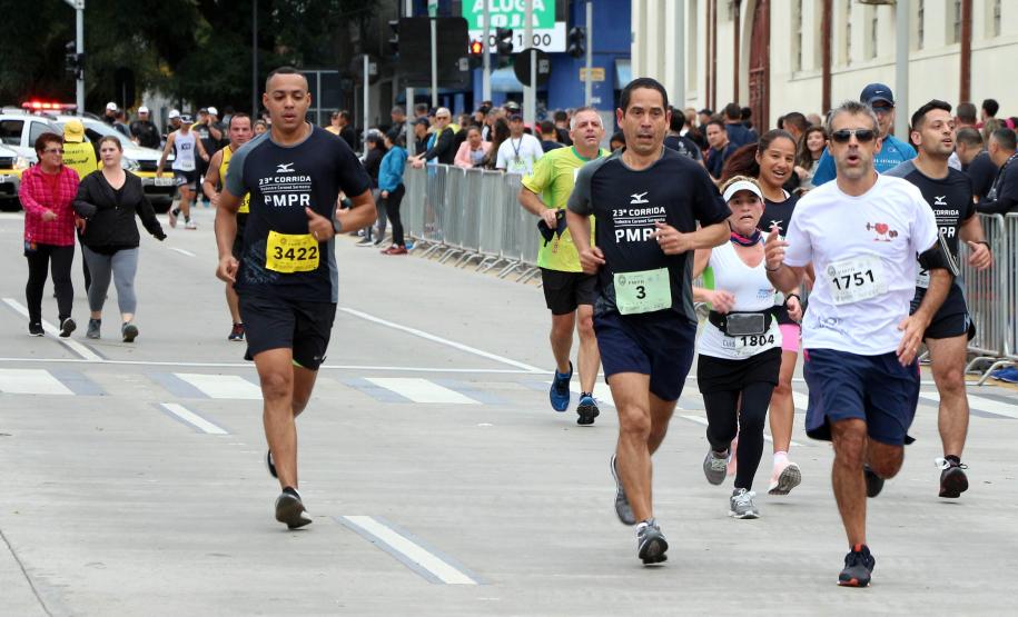Prova Coronel Sarmento 2019 agita domingo de Dia dos Pais com mais de 4 mil inscritos em Curitiba