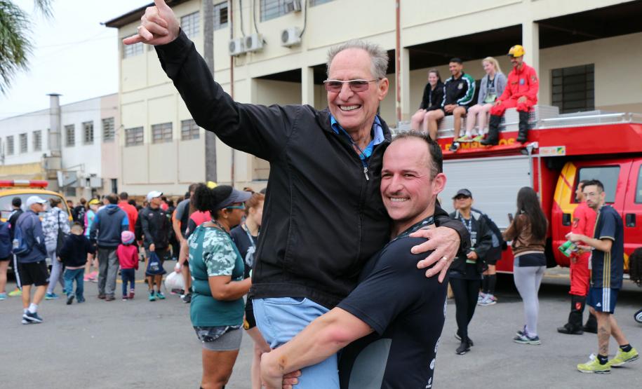 Prova Coronel Sarmento 2019 agita domingo de Dia dos Pais com mais de 4 mil inscritos em Curitiba