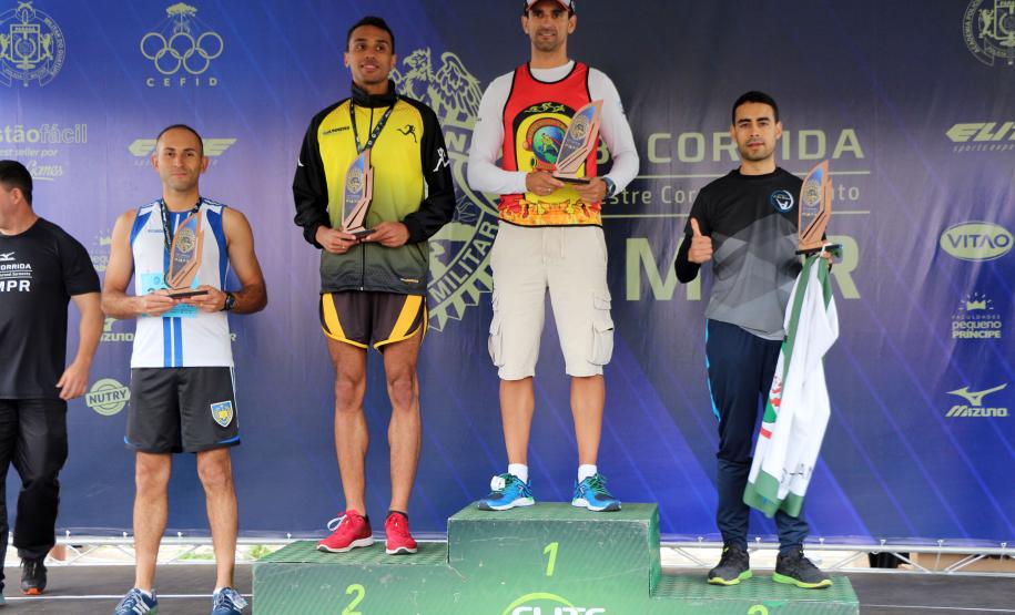 Prova Coronel Sarmento 2019 agita domingo de Dia dos Pais com mais de 4 mil inscritos em Curitiba