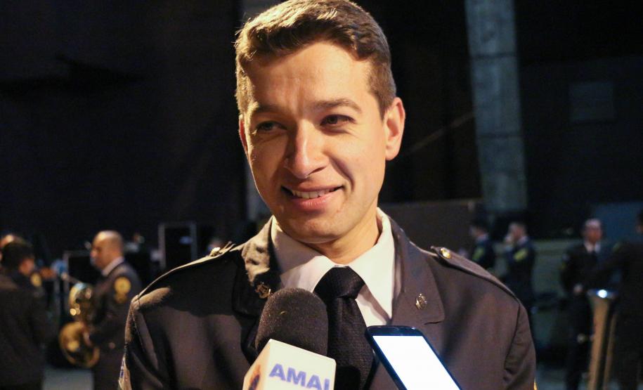 Segunda noite do Concerto da Banda de Música da PM surpreende público e é marcada por homenagens em Curitiba