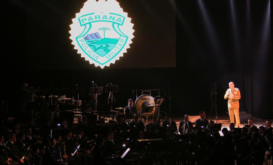 Segunda noite do Concerto da Banda de Música da PM surpreende público e é marcada por homenagens em Curitiba
