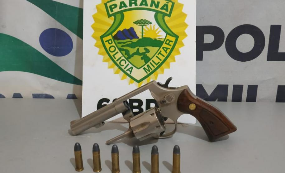 PM apreende mais de 25 quilos de maconha e prende cinco pessoas em situações distintas em Cascavel (PR)