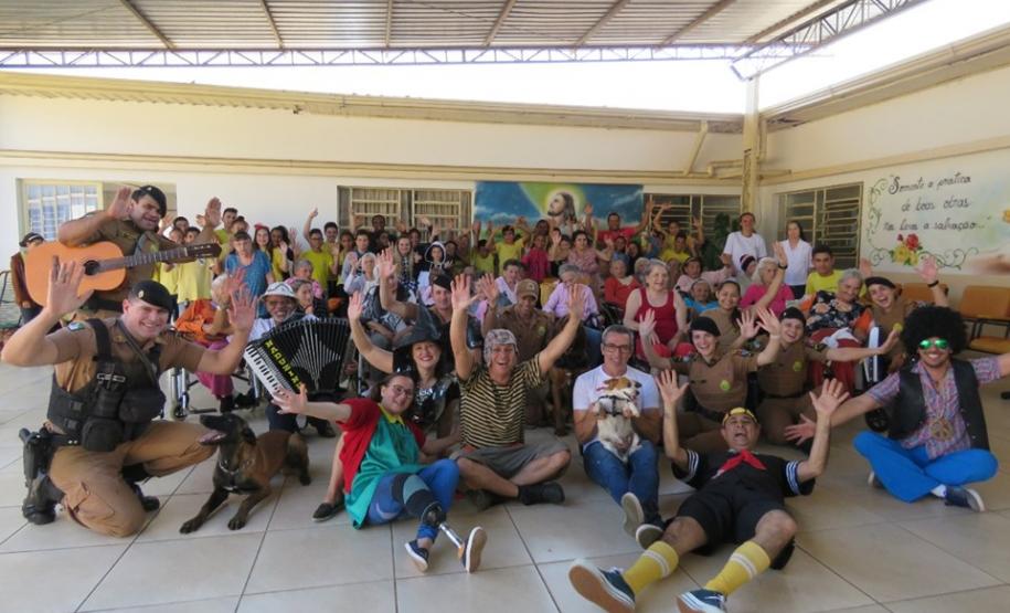 Polícia Militar de Cianorte vislumbra aproximação com a comunidade através de parceria com instituição solidária