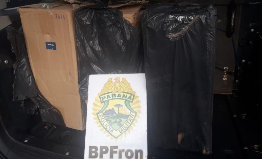 Caixas de cigarros contrabandeados