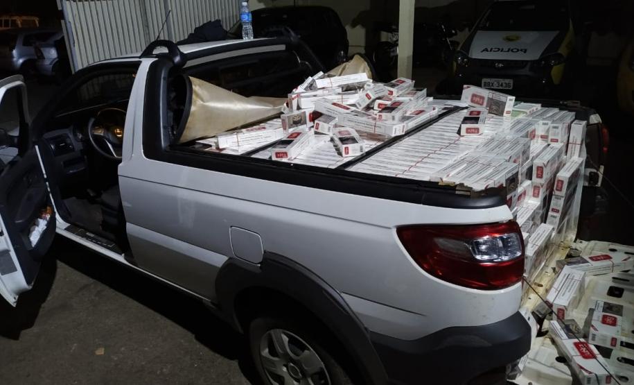 PM prende dupla e apreende diversas caixas de cigarros contrabandeados no Norte do estado