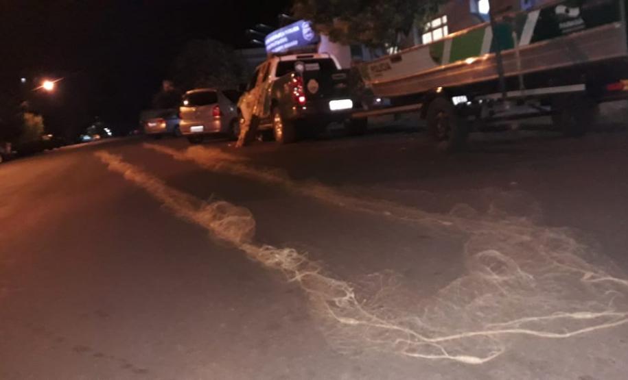 Polícia Ambiental flagra pesca irregular e encaminha quatro envolvidos à delegacia em Luiziana (PR), no Noroeste do estado