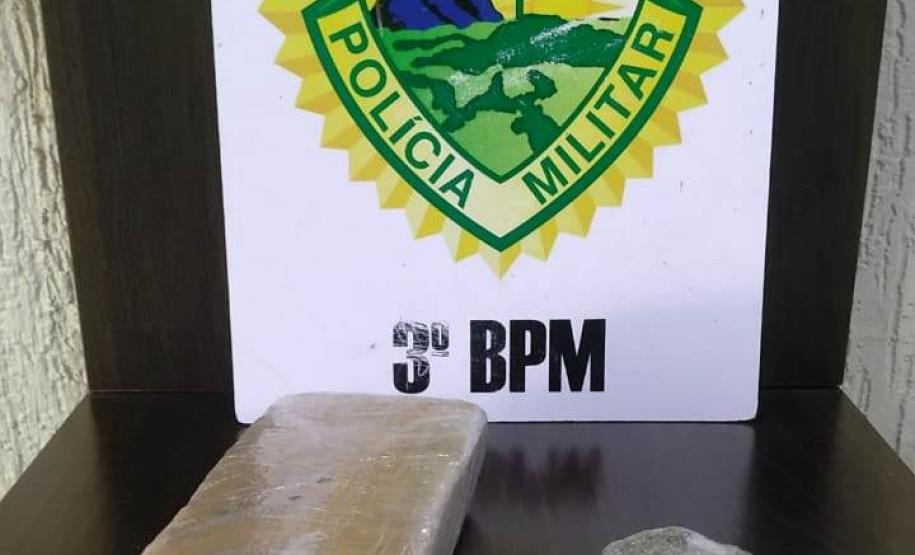 PM prende dois homens e apreende maconha e armas de fogo no Sudoeste do estado