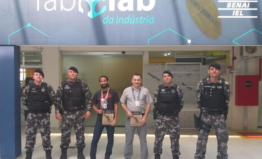 Esquadrão Antibombas estreita laços com pesquisadores do Senai