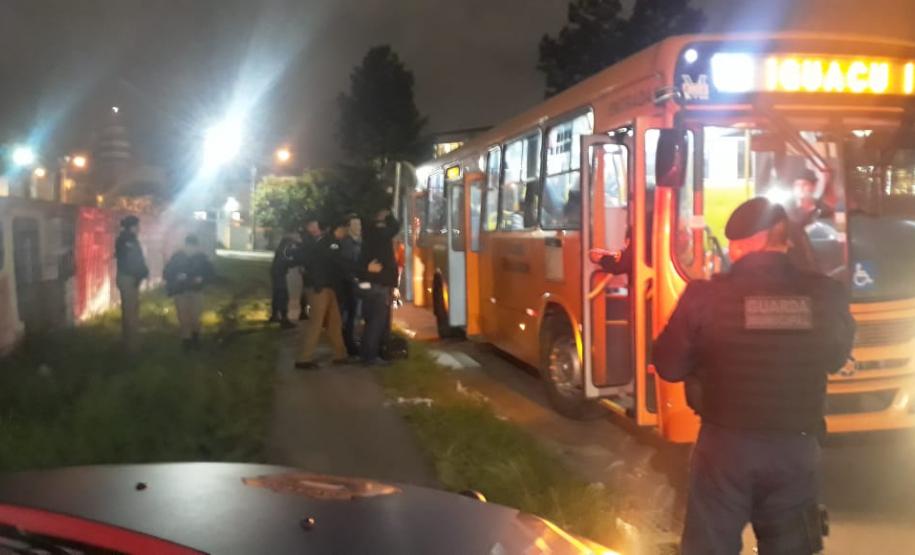 Operação União é desencadeada na Região Metropolita de Curitiba (RMC) e resulta na abordagem de mais de 300 pessoas e 120 veículos