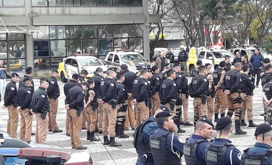 Operação União é desencadeada na Região Metropolita de Curitiba (RMC) e resulta na abordagem de mais de 300 pessoas e 120 veículos