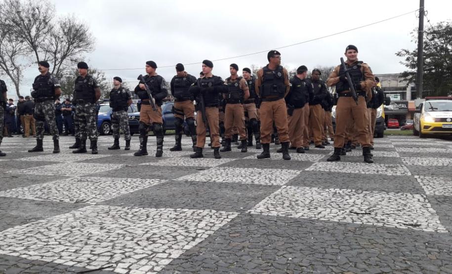 Operação União é desencadeada na Região Metropolita de Curitiba (RMC) e resulta na abordagem de mais de 300 pessoas e 120 veículos