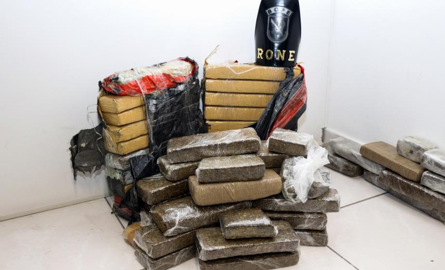 RONE apreende mais de 36 quilos de maconha durante patrulhamento em Curitiba