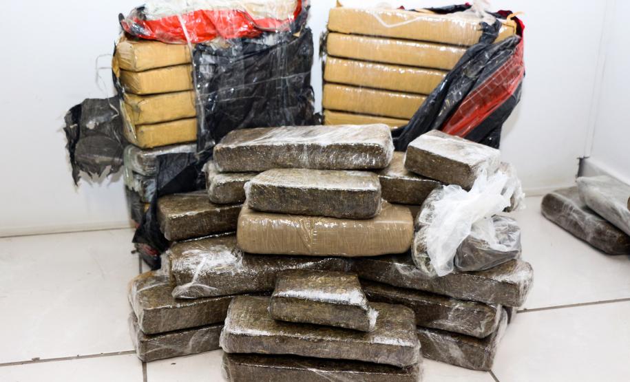 RONE apreende mais de 36 quilos de maconha durante patrulhamento em Curitiba