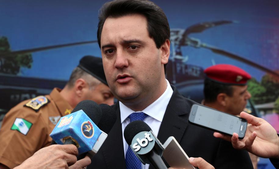 Governador autoriza concurso de 2,4 mil vagas para a Polícia Militar durante solenidade em Curitiba