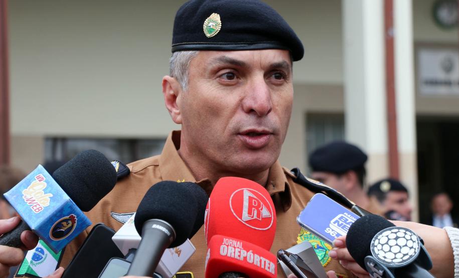 Governador autoriza concurso de 2,4 mil vagas para a Polícia Militar durante solenidade em Curitiba