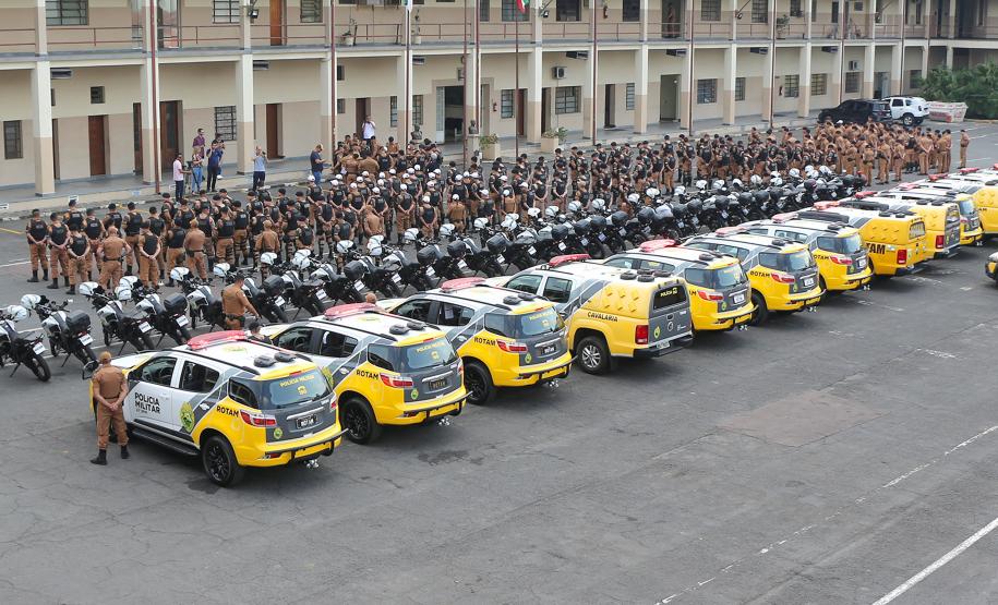 Operação Todos Por Um aborda mais de 700 pessoas, além de comércio e veículos vistoriados em Curitiba