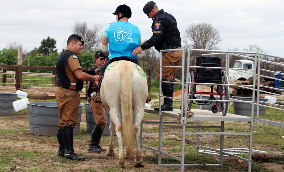 Regimento de Polícia Montada (RPMon) sedia o 2º Campeonato Paranaense de Paraenduro, no Haras da PM em Pinhais