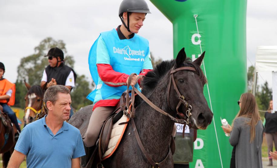Regimento de Polícia Montada (RPMon) sedia o 2º Campeonato Paranaense de Paraenduro, no Haras da PM em Pinhais