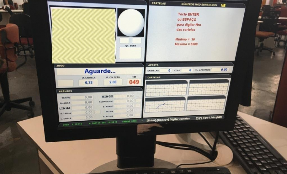 PM intensifica fiscalização em estabelecimentos comerciais em Londrina (PR) e desmantela jogos de azar durante Operação AIFU