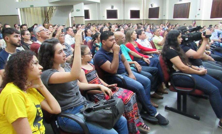 Cianorte (PR) recebe o concerto da Banda de Música da PM com homenagens e solidariedade