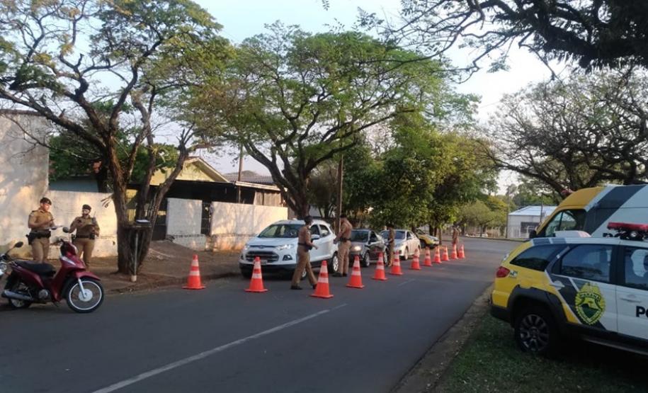Em Cianorte, PM faz blitz para coibir infrações e autua mais de 30 veículos
