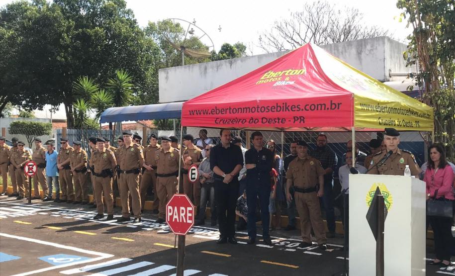 Pista de trânsito para aulas práticas de educação de trânsito é inaugurada no pátio do 7º BPM, em Cruzeiro do Oeste (PR)