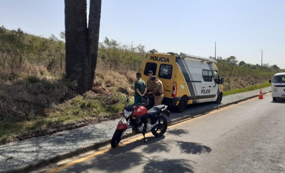 PM apreende arma de fogo e munições durante a XXIII Operação União em Araucária, na RMC