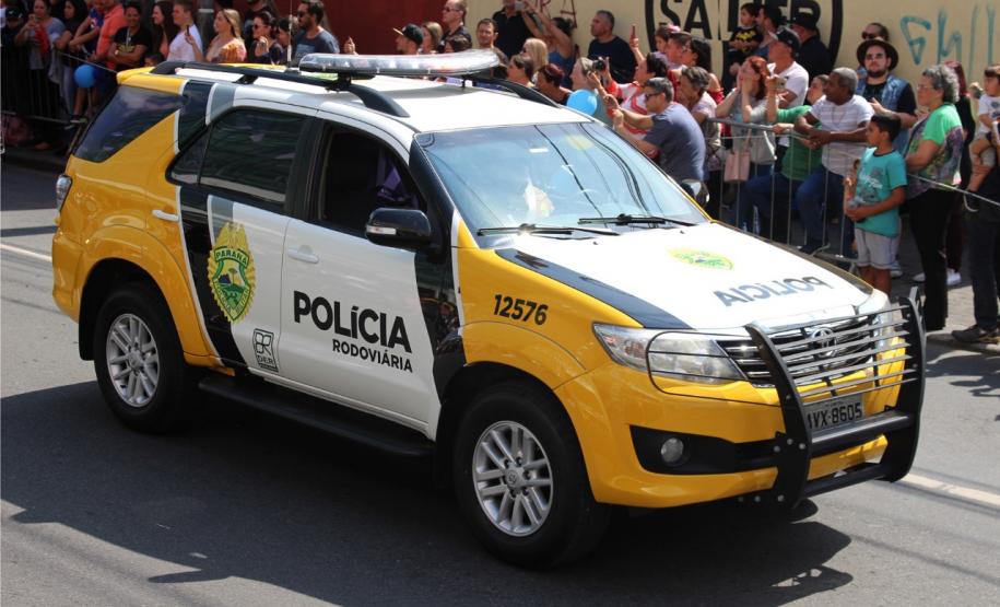 PM é representada em desfile de abertura da Semana da Pátria em São José dos Pinhais