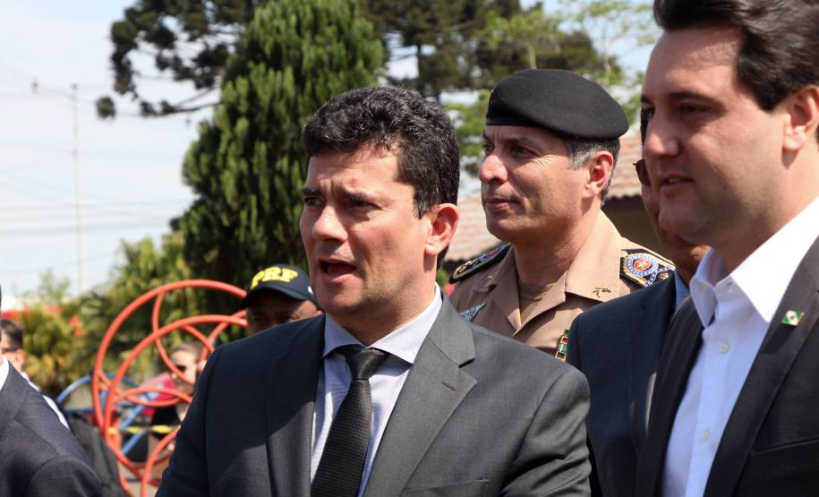 Agenda do ministro Sérgio Moro é acompanhada pelo Comando-Geral da PM, em São José dos Pinhais