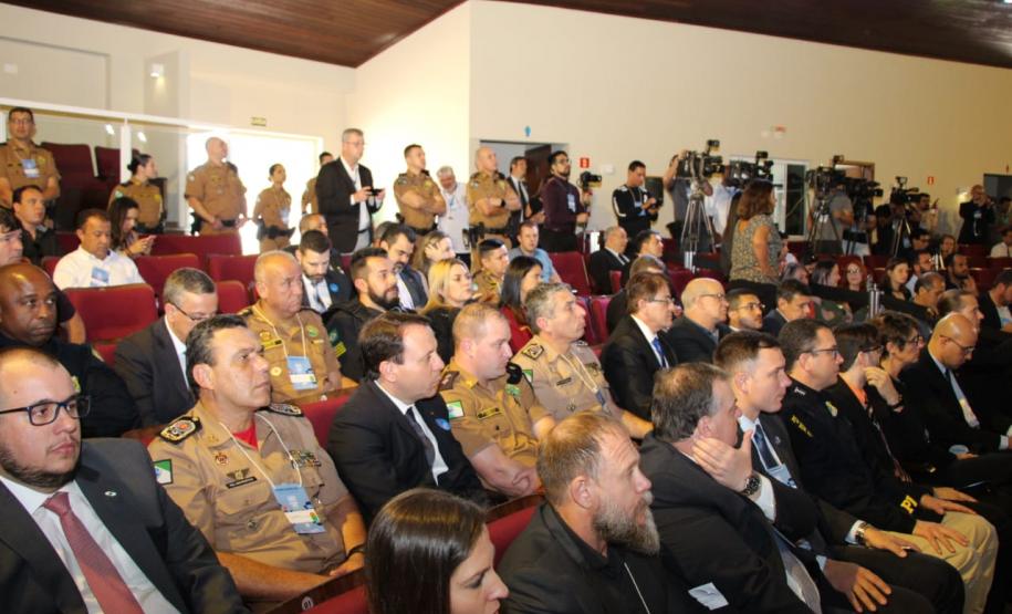 Agenda do ministro Sérgio Moro é acompanhada pelo Comando-Geral da PM, em São José dos Pinhais