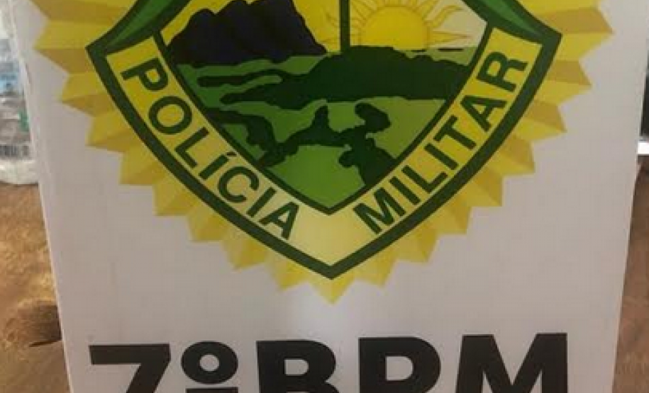PM apreende arma de brinquedo e drogas em ocorrências distintas no Interior do estado