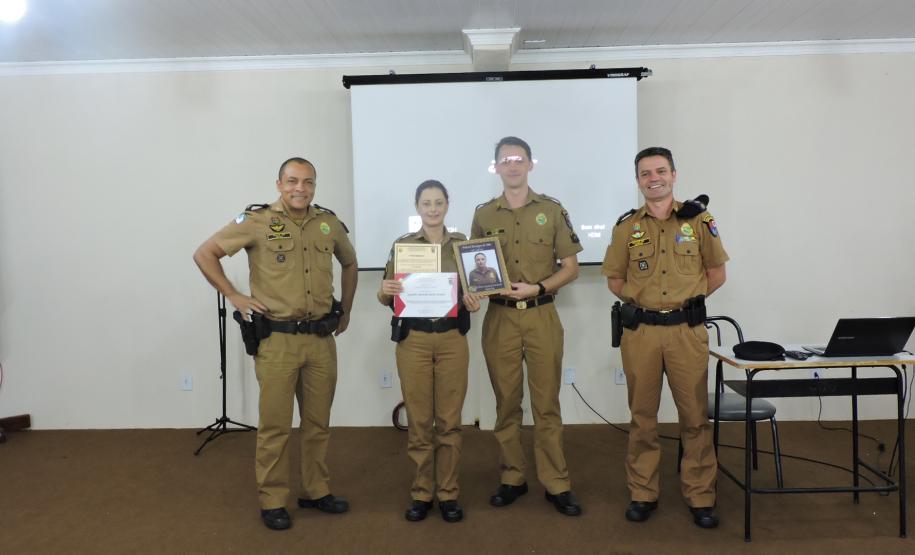 Batalhão da PM de Toledo (PR) promove evento de conscientização à prevenção do câncer de mama
