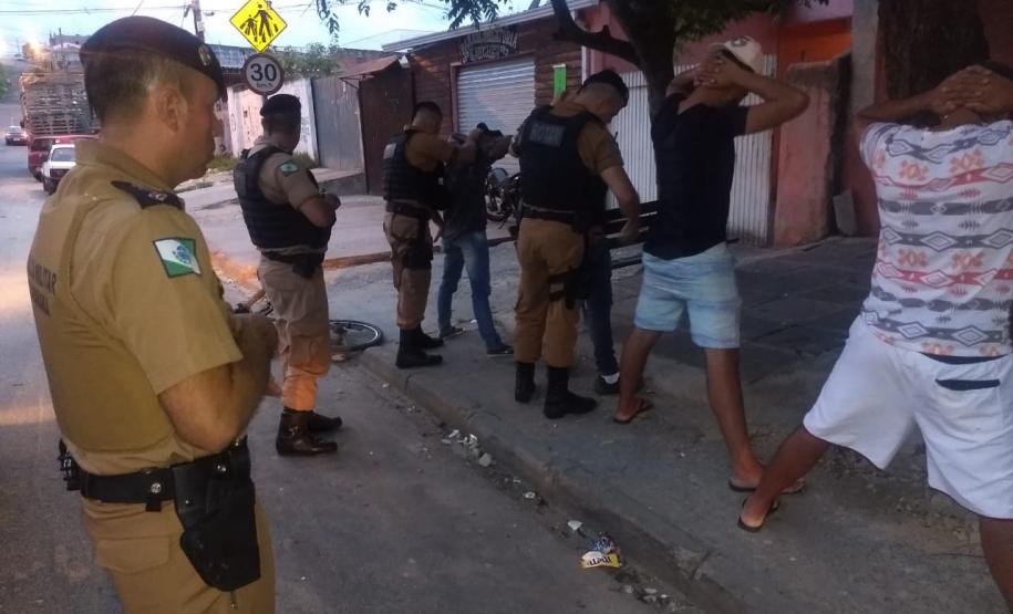 Mais de 900 pessoas são abordadas e 14 acabam encaminhadas durante a Operação Todos Por Um