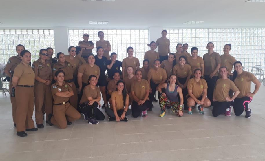 Outubro Rosa reúne policiais militares do 9º BPM no Litoral do Estado