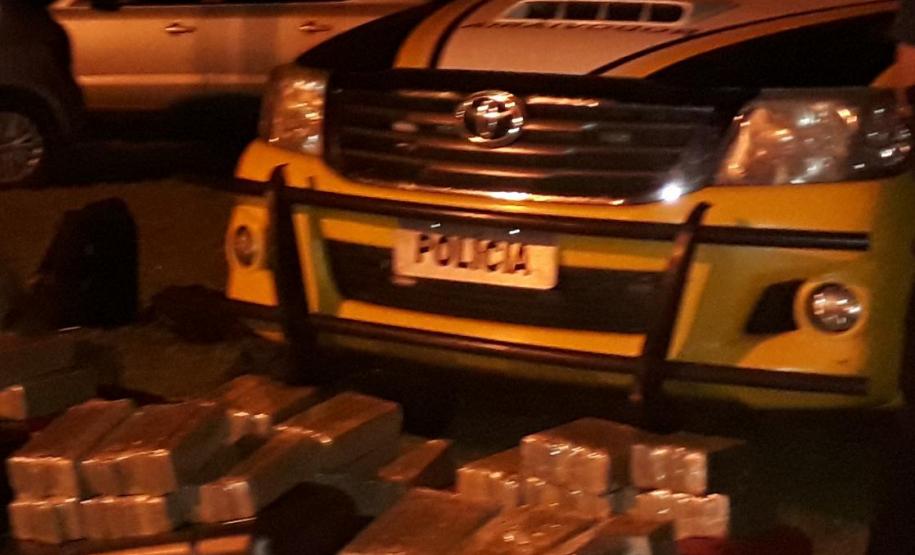 Operação Fiscalização resulta em apreensão de mais de 150 quilos de maconha dentro de ônibus em Bandeirantes