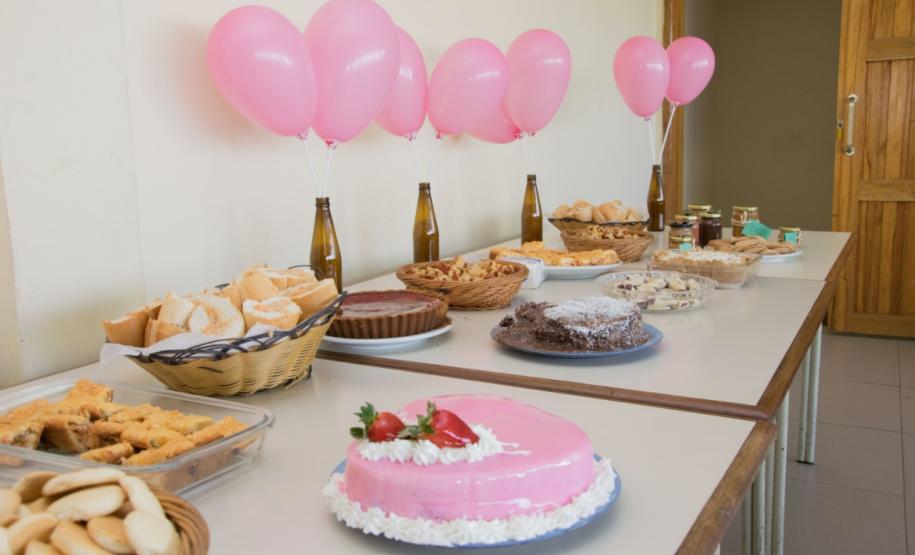Palestra de conscientização ao câncer de mama é realizado na sede do 17° Batalhão em São José dos Pinhais (RMC)