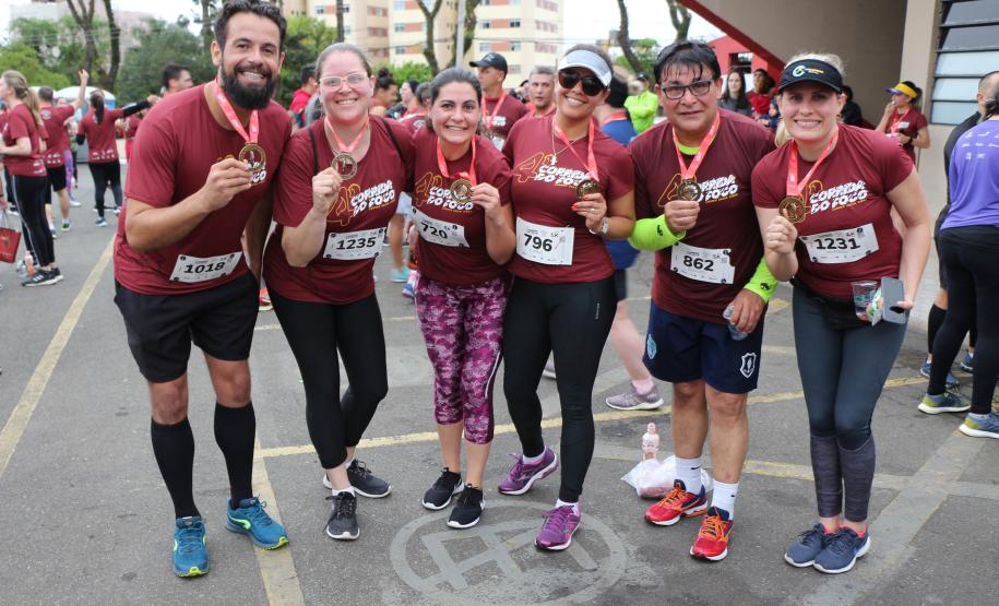 Mais de 1,3 mil atletas participam da 4ª Corrida do Fogo em Curitiba