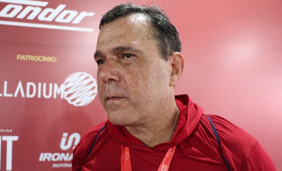 Mais de 1,3 mil atletas participam da 4ª Corrida do Fogo em Curitiba