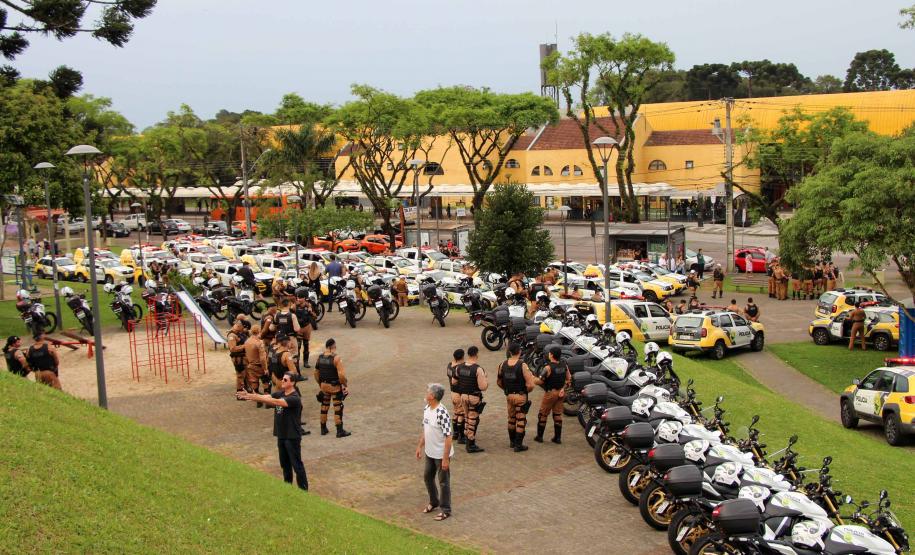 Mais de 900 pessoas são abordadas e 14 acabam encaminhadas durante a Operação Todos Por Um