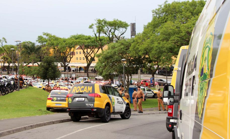 Operação Todos Por Um II reforça o policiamento da região central de Curitiba com a participação de 240 policiais militares