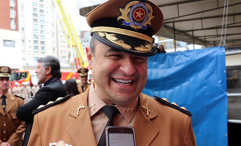 Corpo de Bombeiros do Paraná comemora 107 anos com entrega de medalhas e homenagens em Curitiba, na Capital do estado
