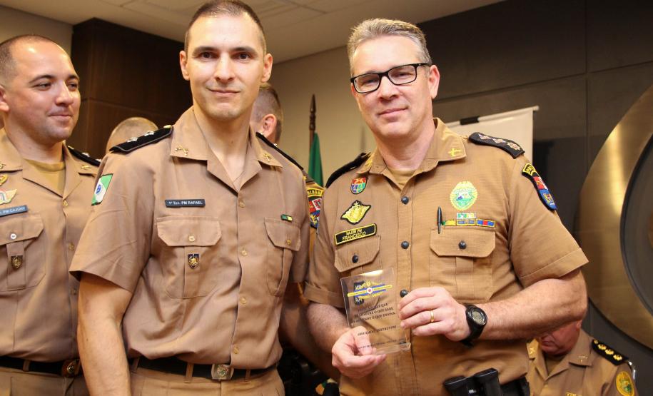 PM forma 24 oficiais no Curso de Defesa Pessoal 2019 em Curitiba