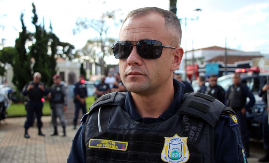 Força-tarefa do projeto Em Frente Brasil mobiliza 150 policiais para operação em São José dos Pinhais (PR)