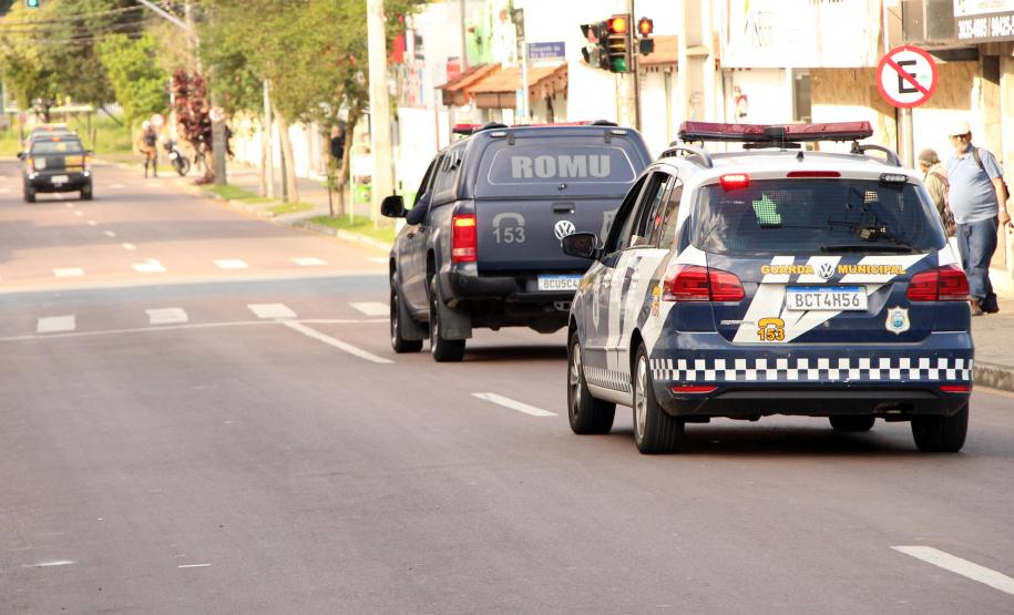 Força-tarefa do projeto Em Frente Brasil mobiliza 150 policiais para operação em São José dos Pinhais (PR)