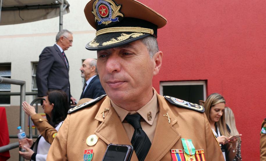 Corpo de Bombeiros do Paraná comemora 107 anos com entrega de medalhas e homenagens em Curitiba, na Capital do estado