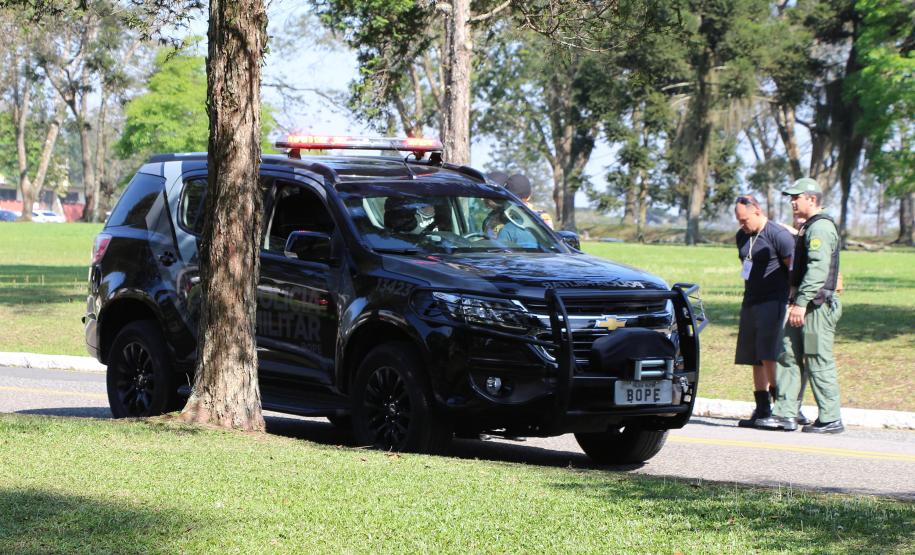 Curso de Primeira Intervenção em Crises da PM faz atividade simulada na APMG, em São José dos Pinhais (RMC)