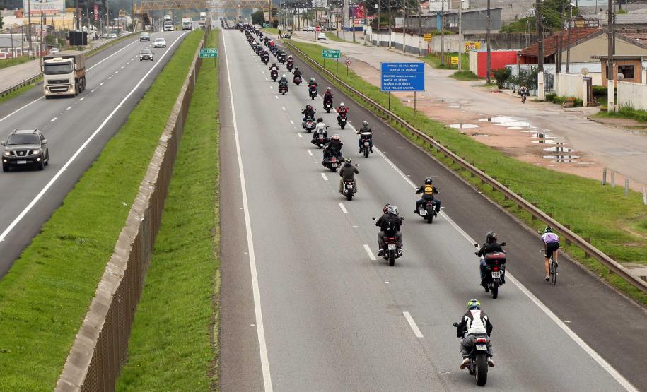 Em alusão ao 9º aniversário, BOPE promove o 3º Passeio Motociclístico e reúne mais de 500 participantes em São José dos Pinhais (RMC)