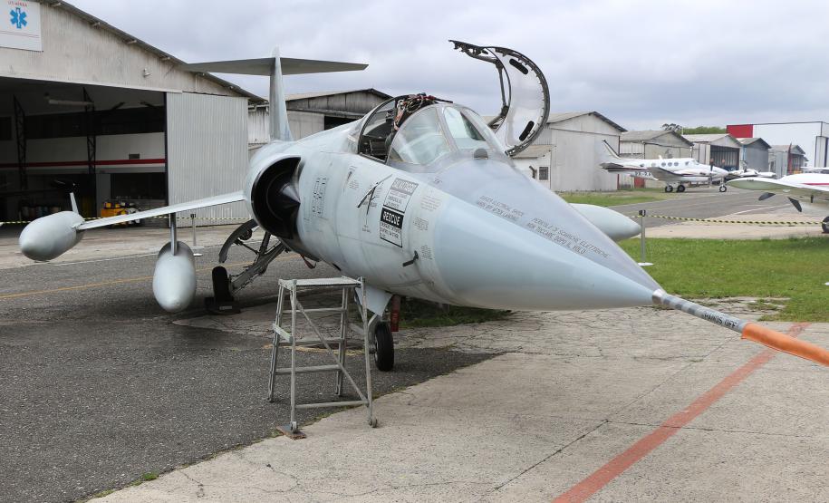 BPMOA recebe novo comandante em solenidade conduzida no aeroporto Bacacheri, em Curitiba