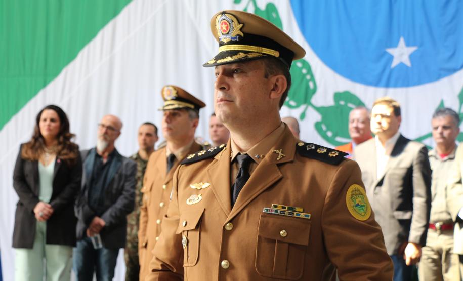 BPMOA recebe novo comandante em solenidade conduzida no aeroporto Bacacheri, em Curitiba